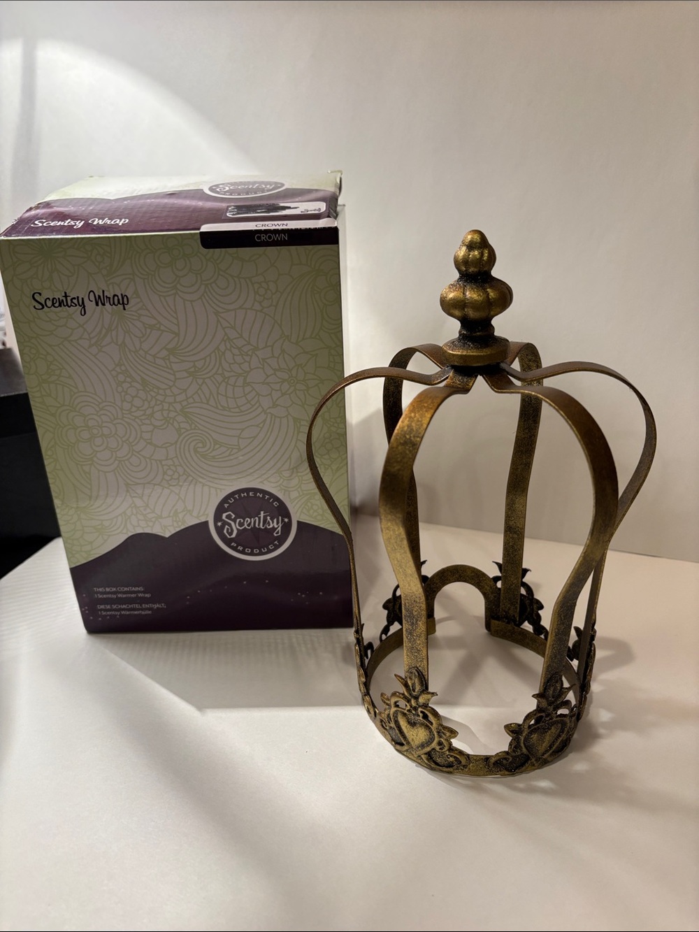 Scentsy Gold-Tone Decorative Metal Crown Accent